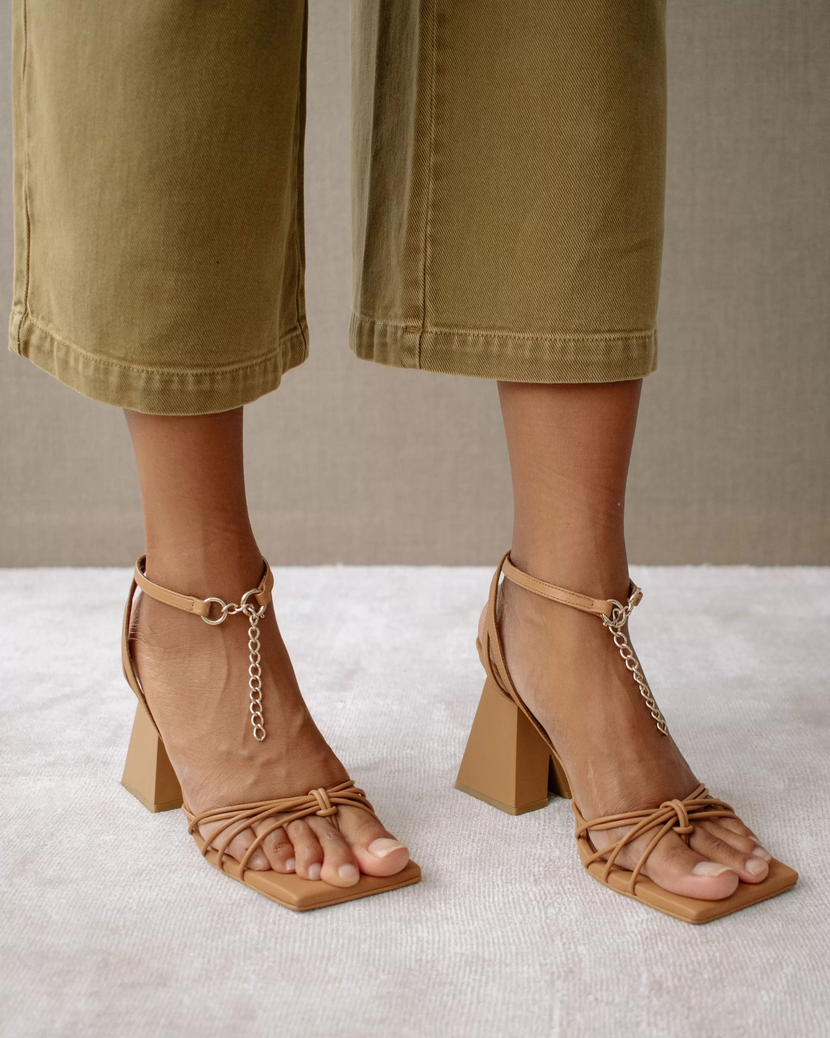 Hot Cactus - Sandalias Marrones De Piel TACONES