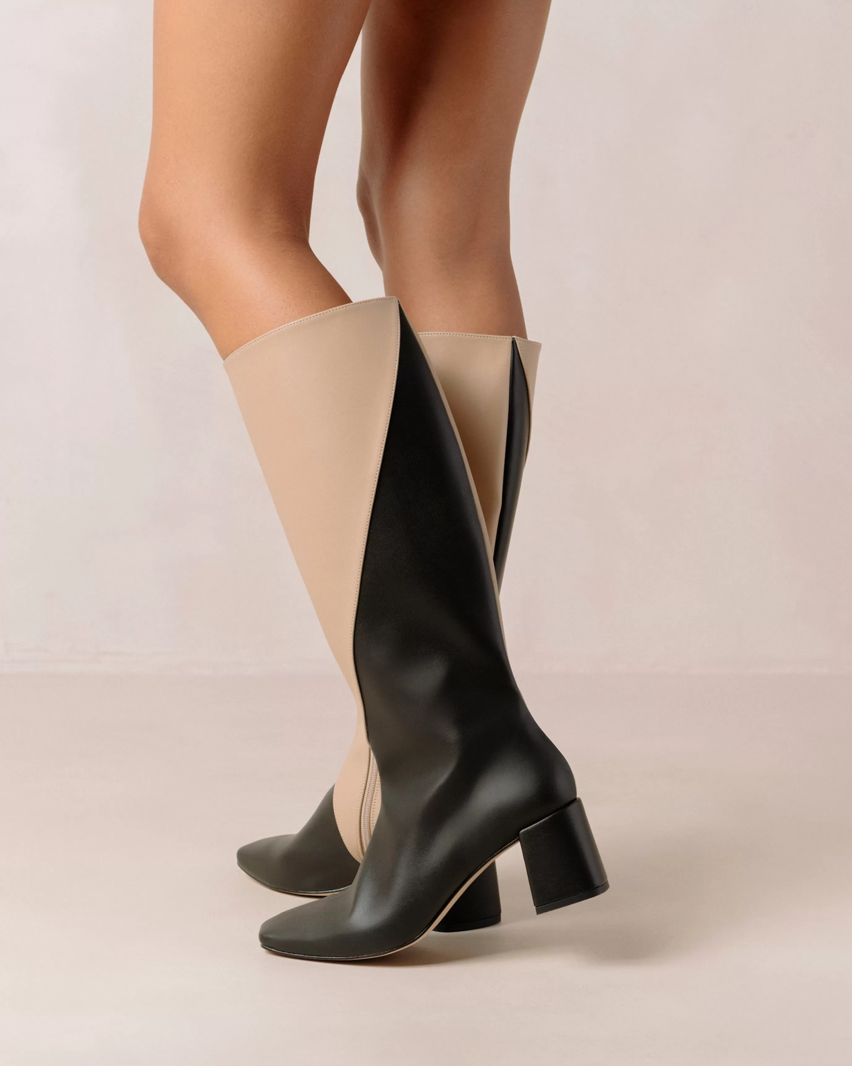 Discount Chalk - Botas Negras Y Beige De Piel Vegana BOTAS Novedad