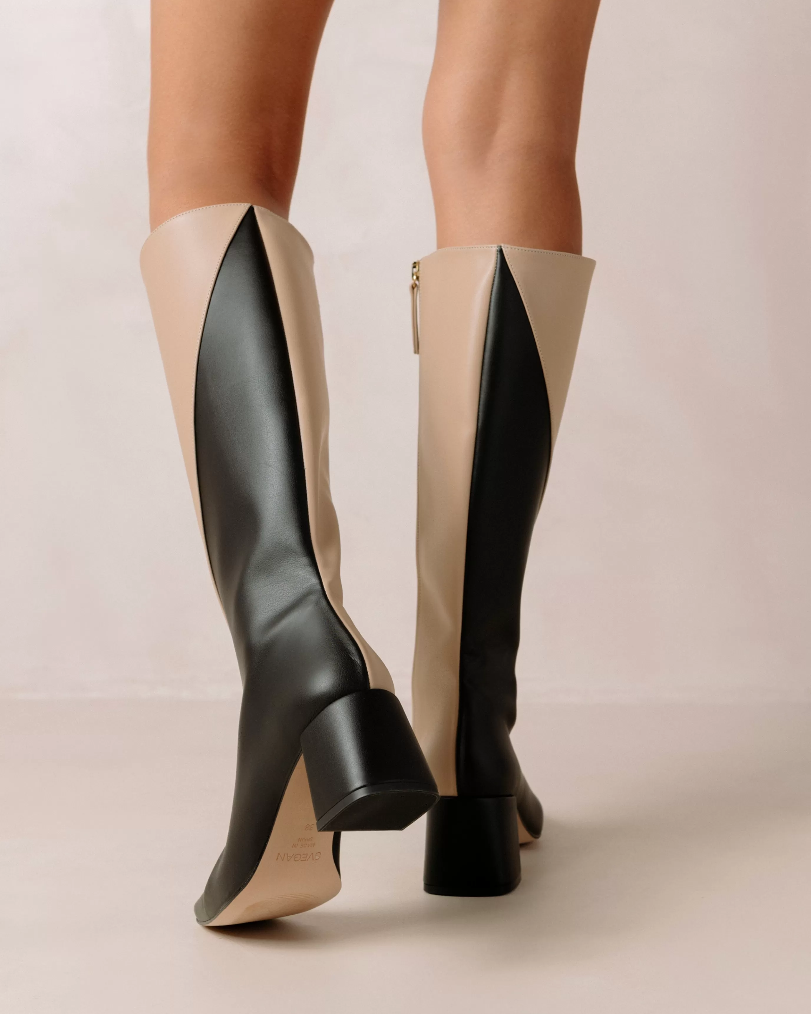 Discount Chalk - Botas Negras Y Beige De Piel Vegana BOTAS Novedad