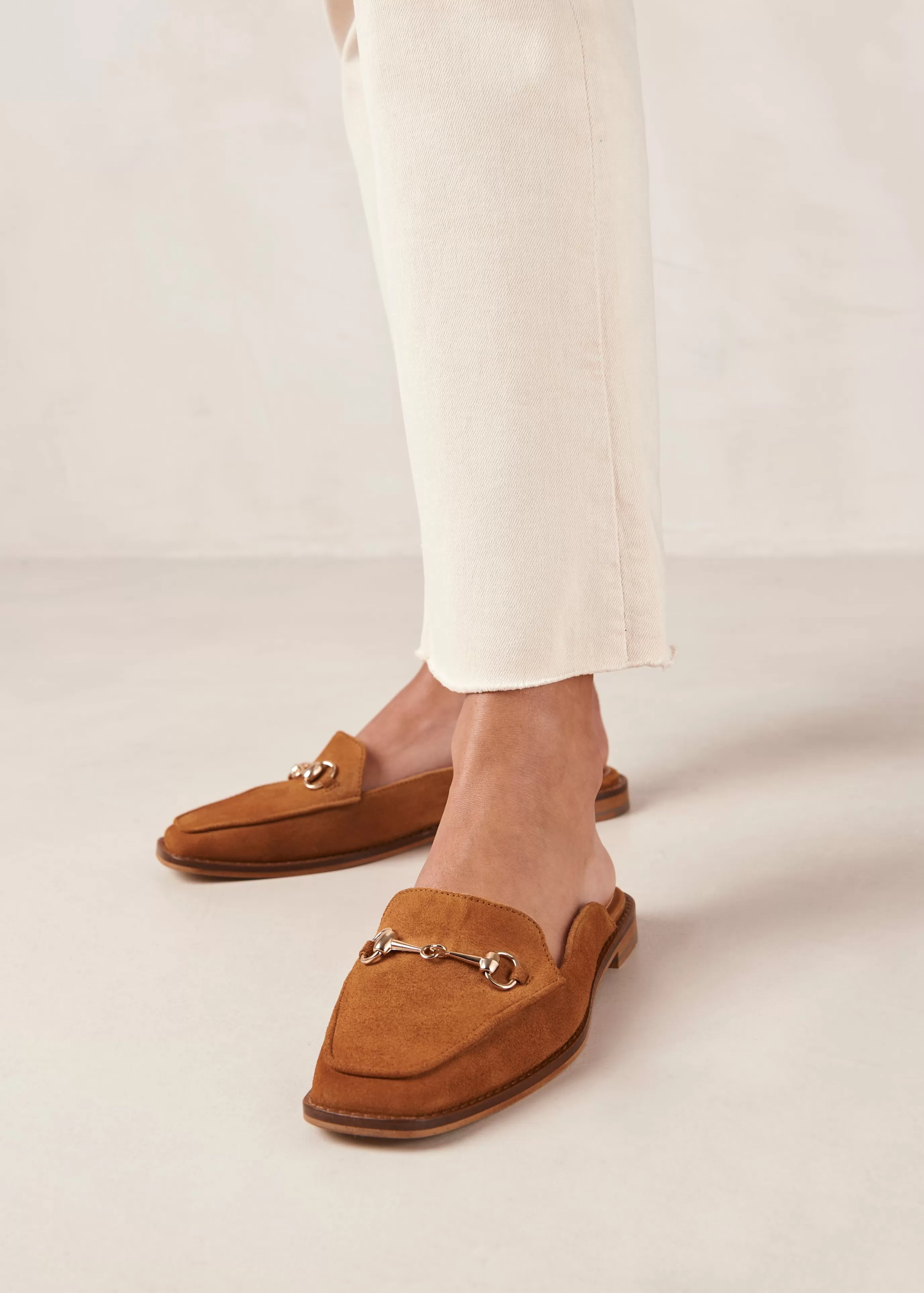 Best Sale Kais - Mules Marrones De Ante ZUECOS