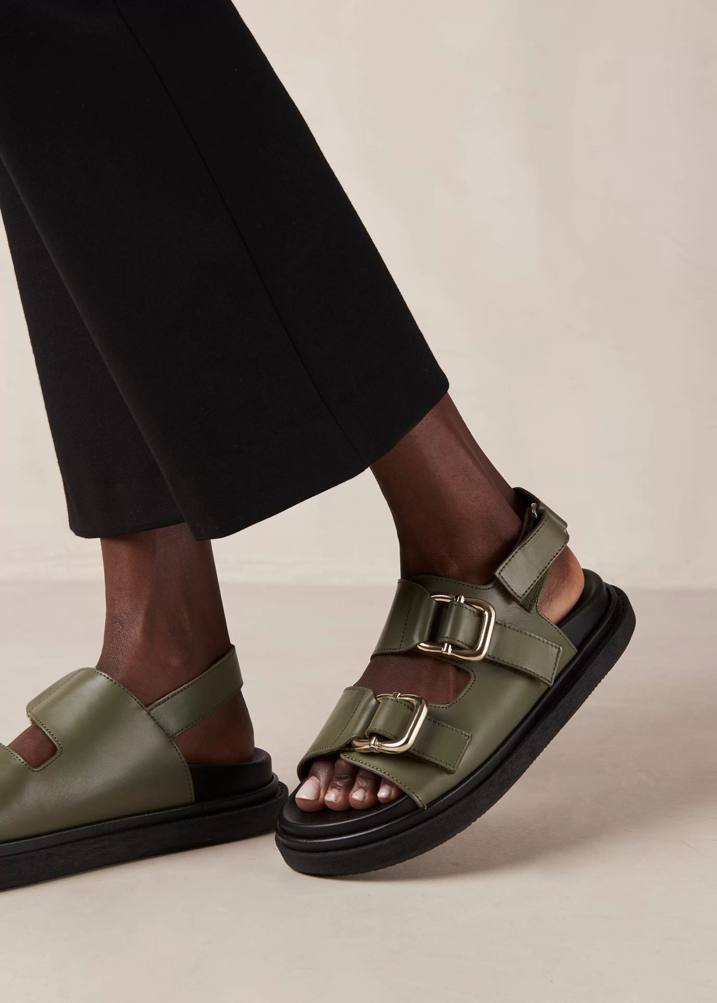 Outlet Rollers - Sandalias Negras De Cuero Vegano SANDALIAS